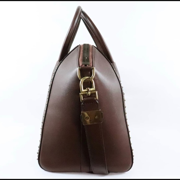 Givenchy Studded Antigona - Picture 2 of 7